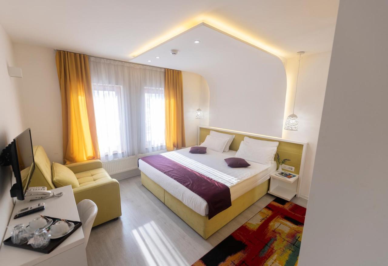 Hotel Boutique Libris Сараево Экстерьер фото
