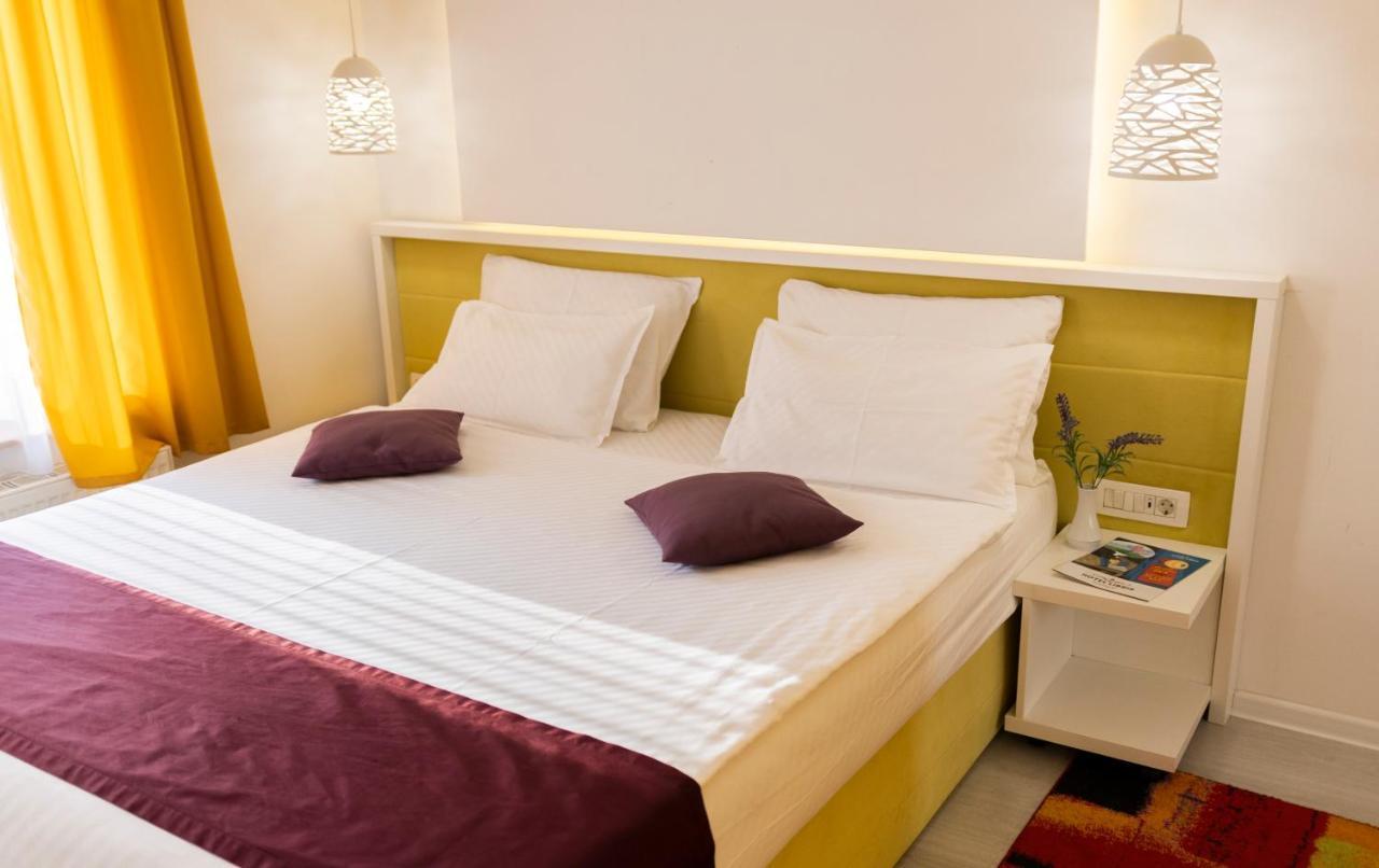 Hotel Boutique Libris Сараево Экстерьер фото