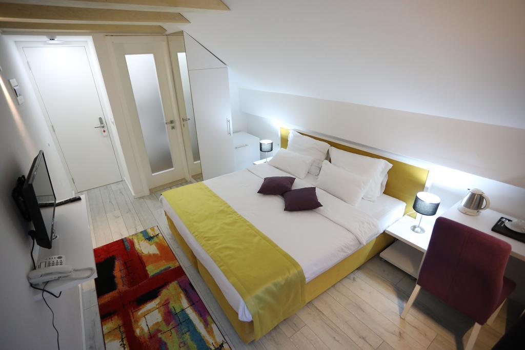 Hotel Boutique Libris Сараево Экстерьер фото