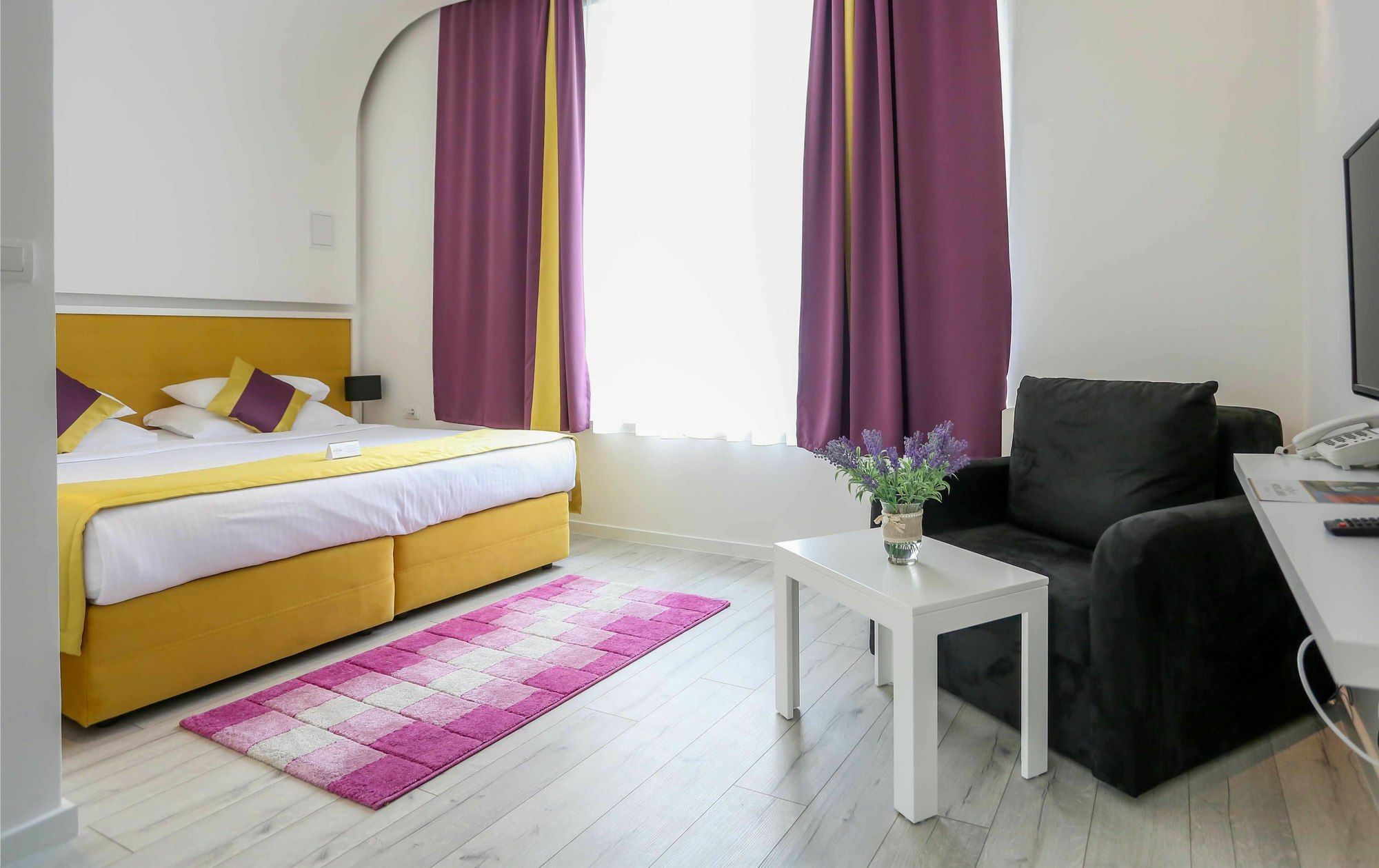 Hotel Boutique Libris Сараево Экстерьер фото