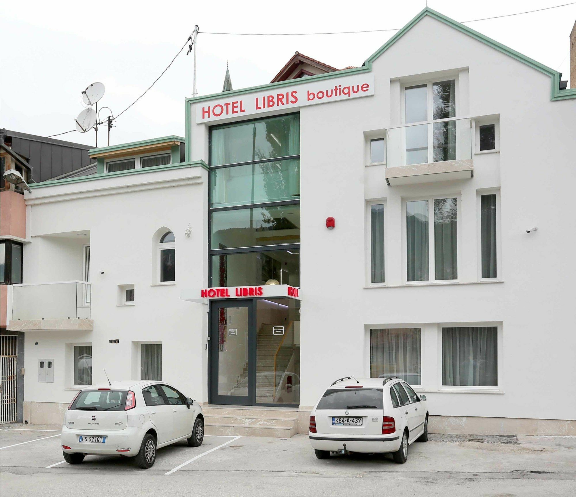 Hotel Boutique Libris Сараево Экстерьер фото